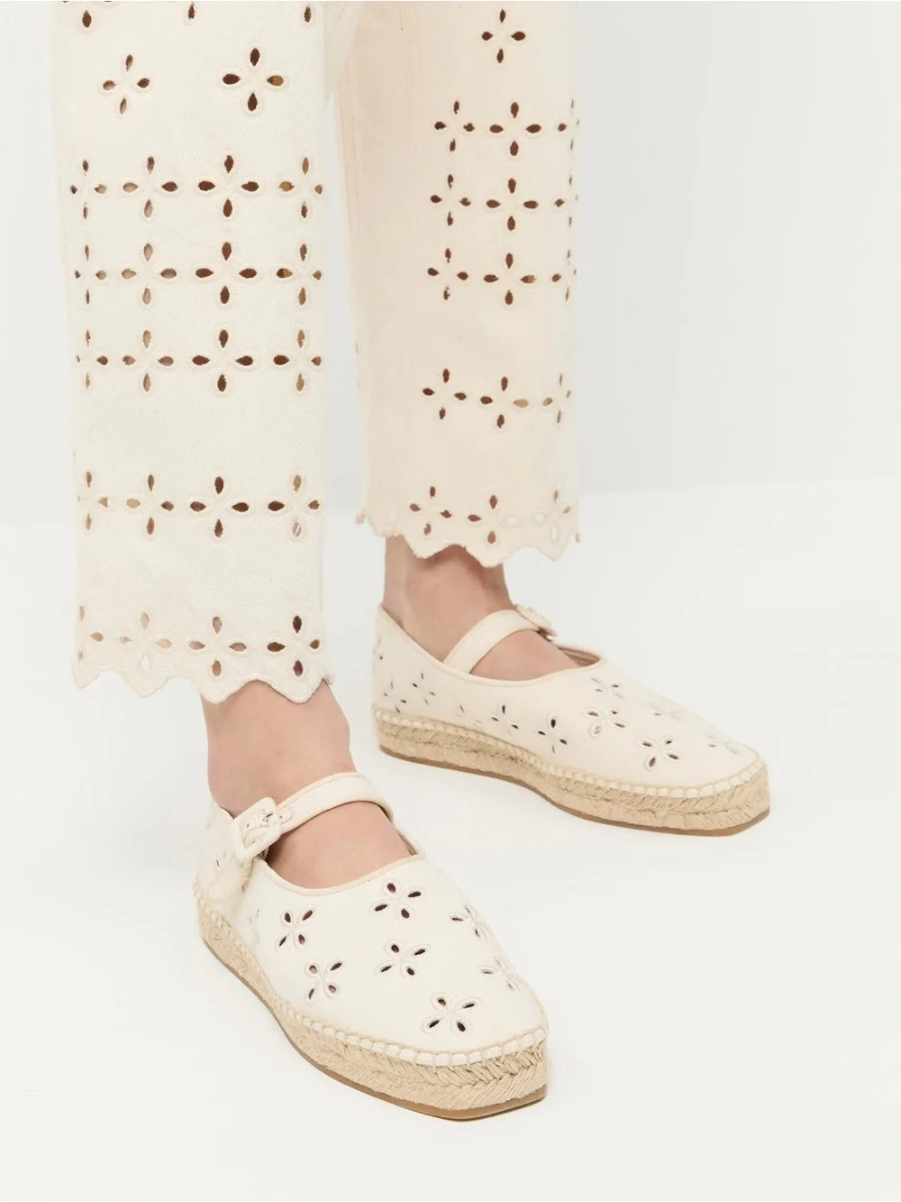Loeffler Randall Clover Natural Embroidered Espadrille Mary Jane Size 7 Coastal
